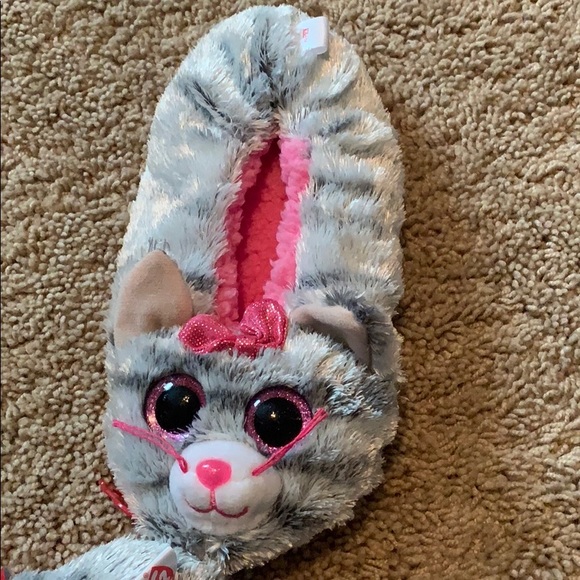 Beanie boo slippers - Picture 3 of 3
